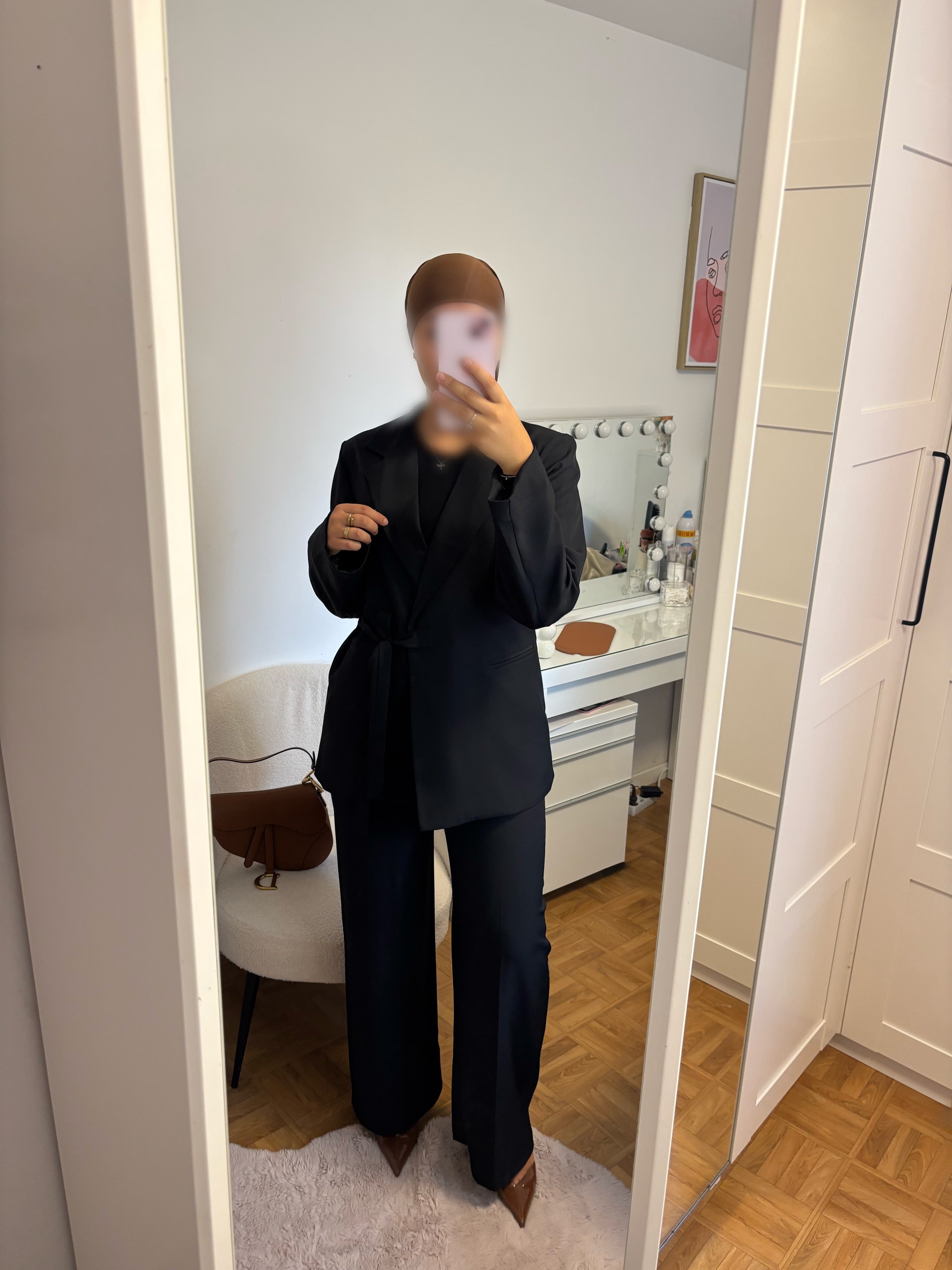 Ensemble à noeud noir